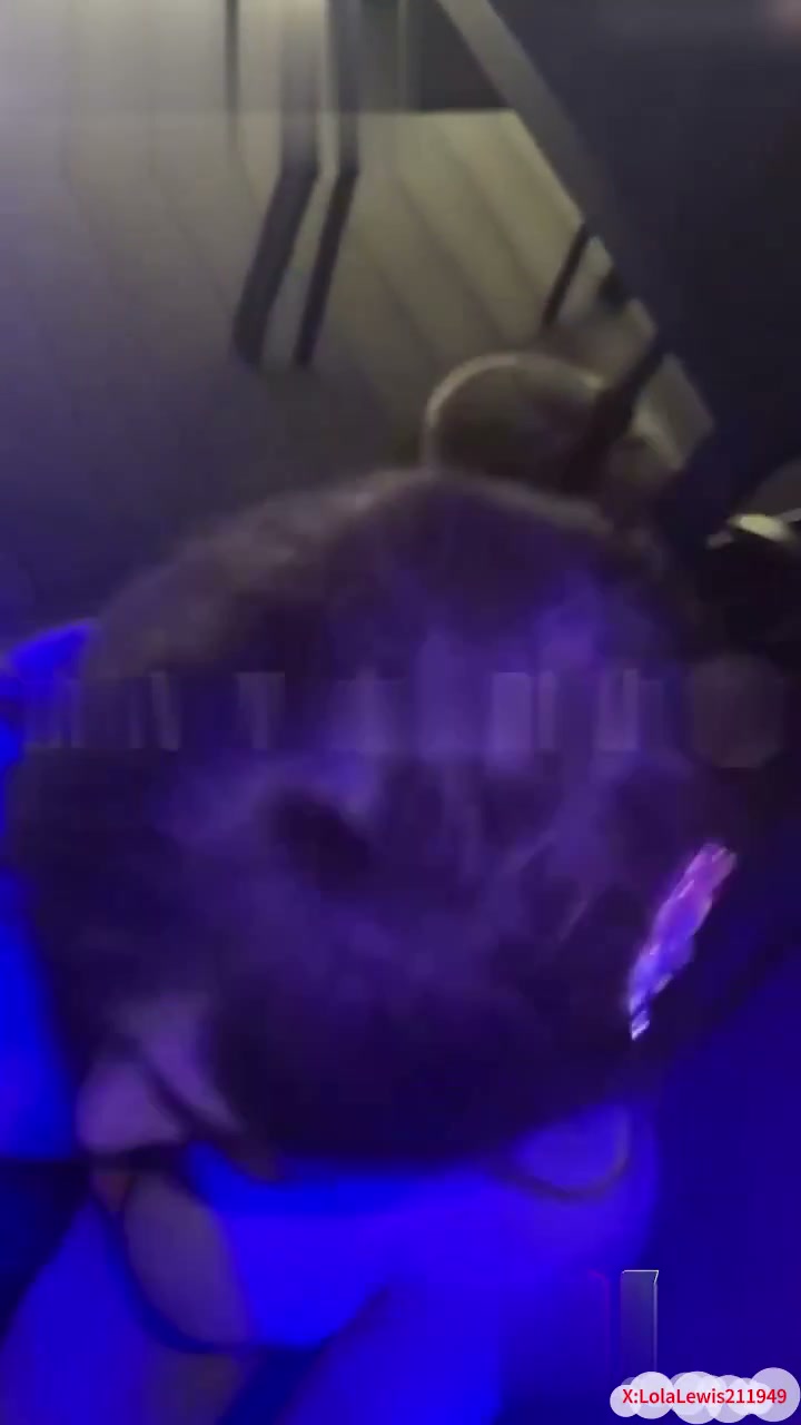 巨乳拜金女被金主调教 图片 2